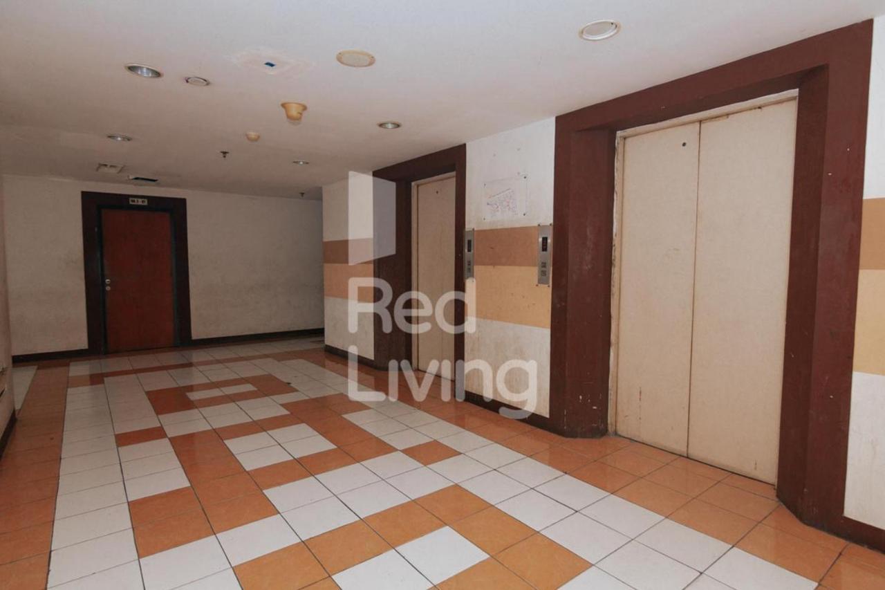 Redliving Apartemen Casablanca East Residence - Kayla Property Tower B จาการ์ตา ภายนอก รูปภาพ